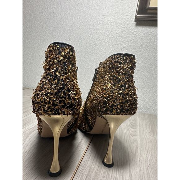 Manolo Blahnik Stiletto Ankle Bootie 39 Pointed Toe Glam Designer Gold Pluta - Picture 8 of 15